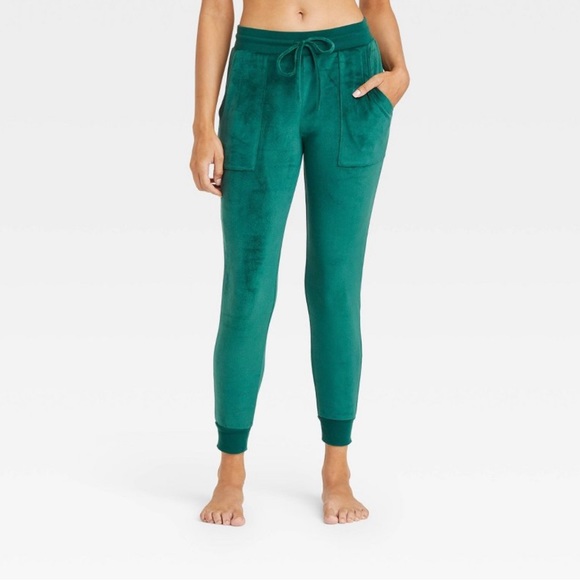 NWT Stars Above Women’s Cozy Green Fleece Lounge Jogger Pants - Picture 8 of 12